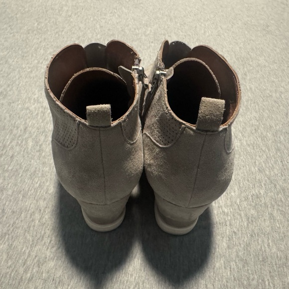 Paolo Light Gray Ankle Booties Size 8.5 - Picture 3 of 11